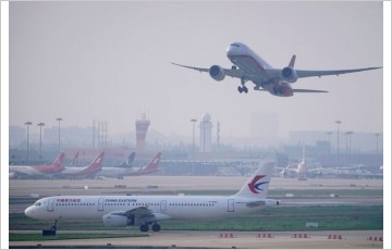 [속보] 美 항공업계 “중국발 노선 증편 백지화” 촉구